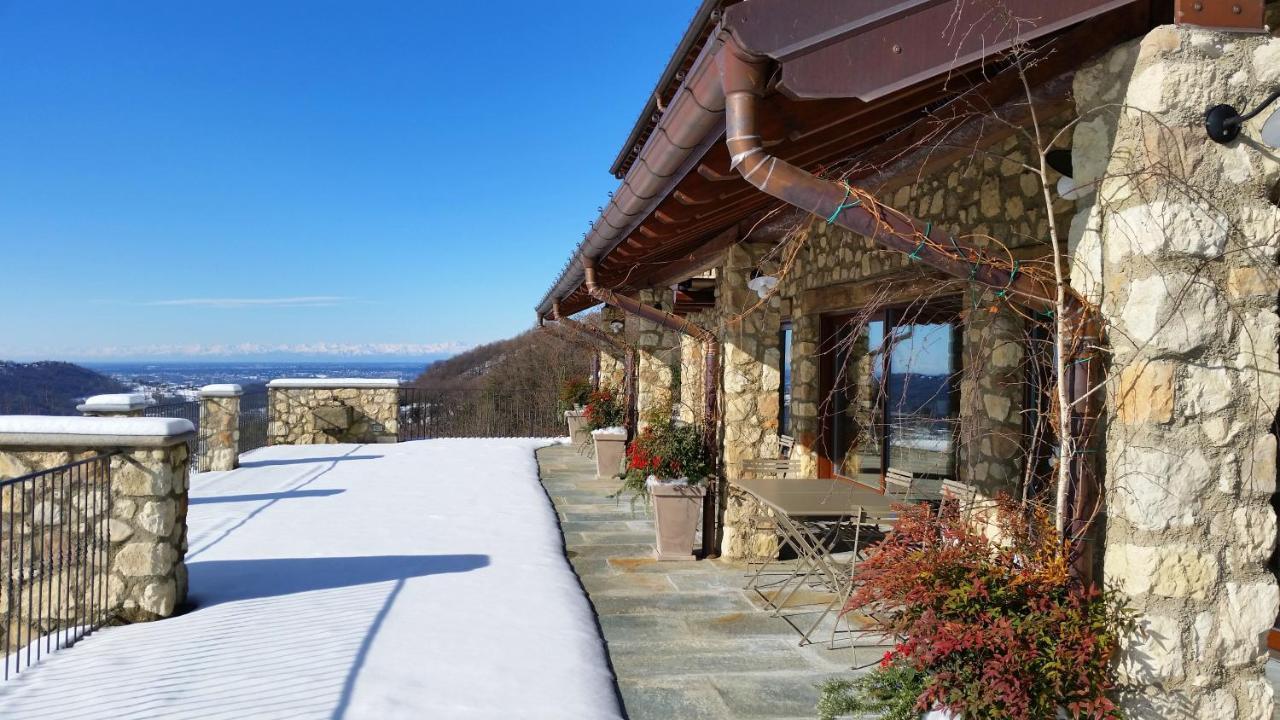 Agriturismo San Genesio Rovagnate Buitenkant foto