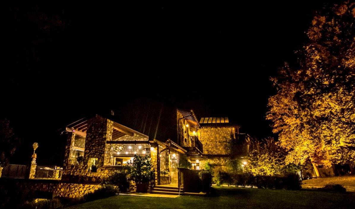 Agriturismo San Genesio Rovagnate Buitenkant foto